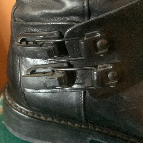 Donald Pliner Vera Gomma buckle boots - Picture 6 of 7